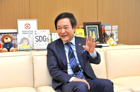 トップインタビュー