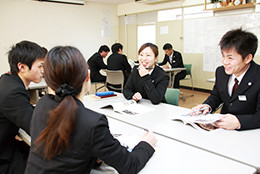 株式会社コンフォール